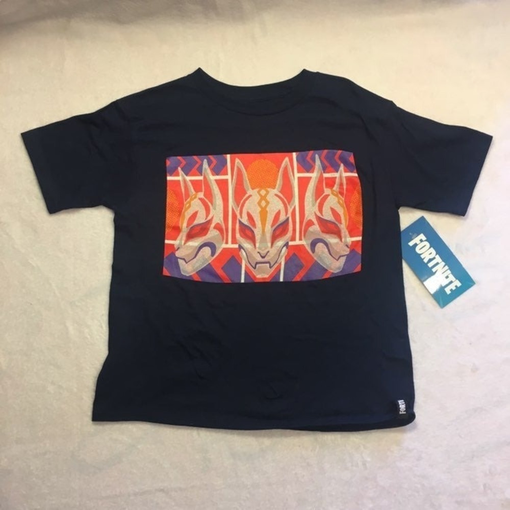 New‎ boys fortnite tshirt L 10/12 top